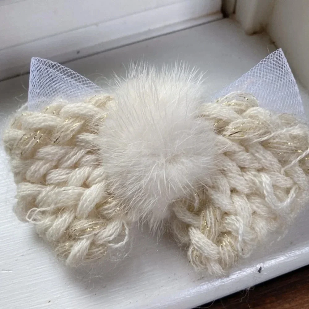 Alexandre de Paris Chunky Knit Hair Bow Barrette